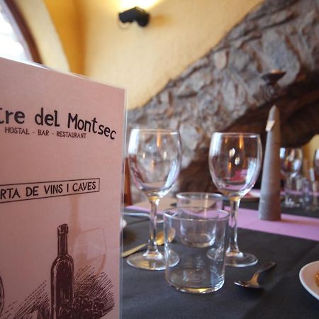 Hostal Centre Del Montsec Llimiana Exteriér fotografie