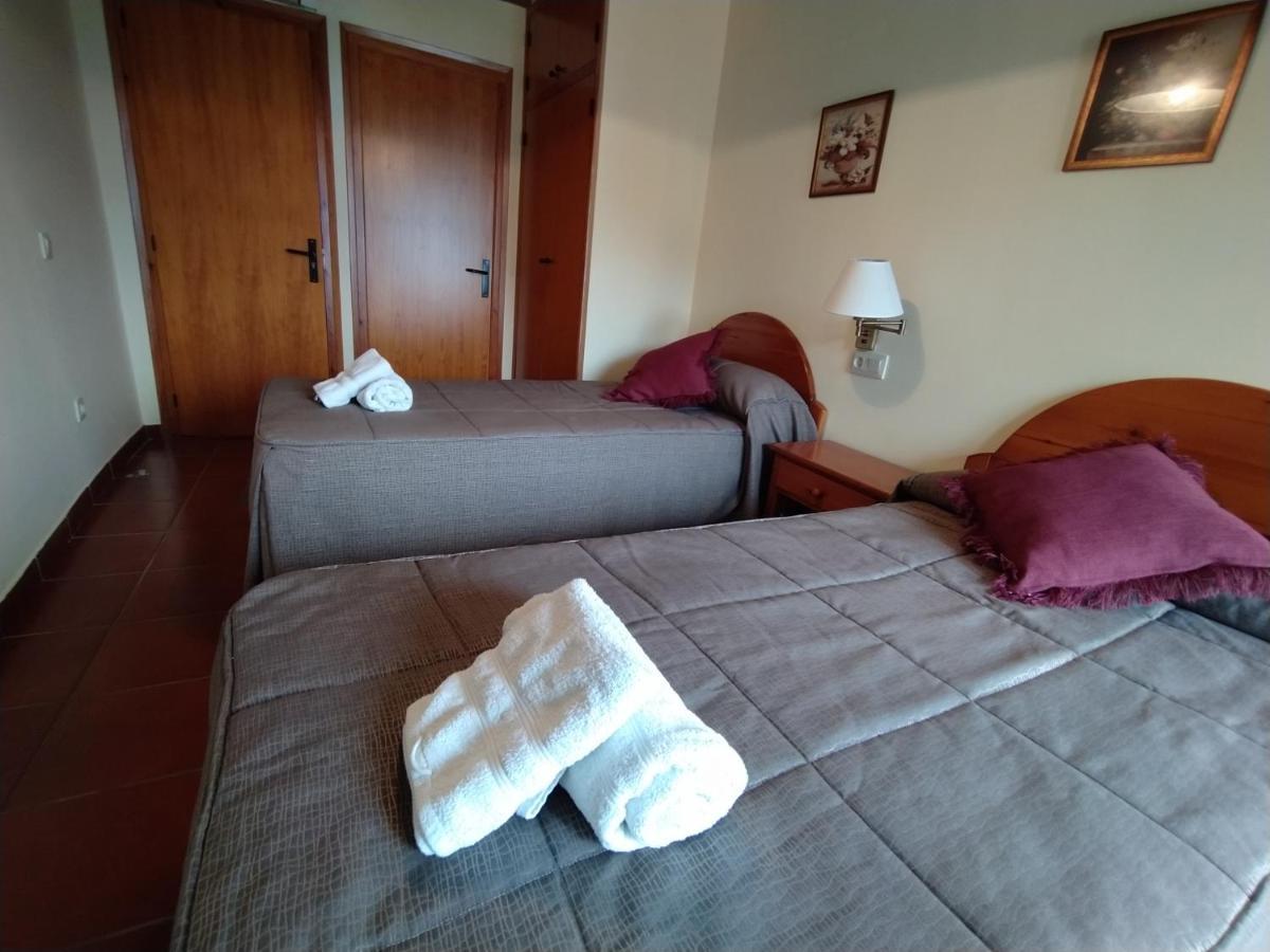 Hostal Centre Del Montsec Llimiana Exteriér fotografie