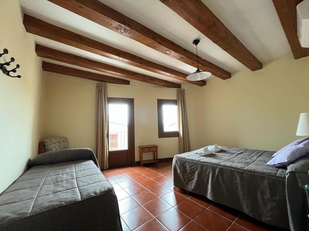 Hostal Centre Del Montsec Llimiana Exteriér fotografie
