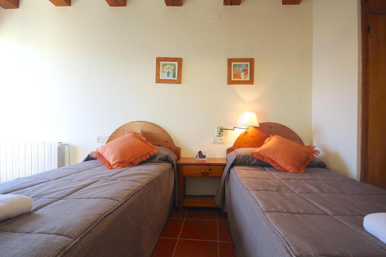 Hostal Centre Del Montsec Llimiana Exteriér fotografie