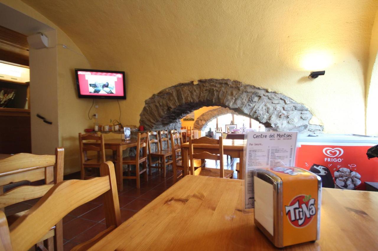 Hostal Centre Del Montsec Llimiana Exteriér fotografie