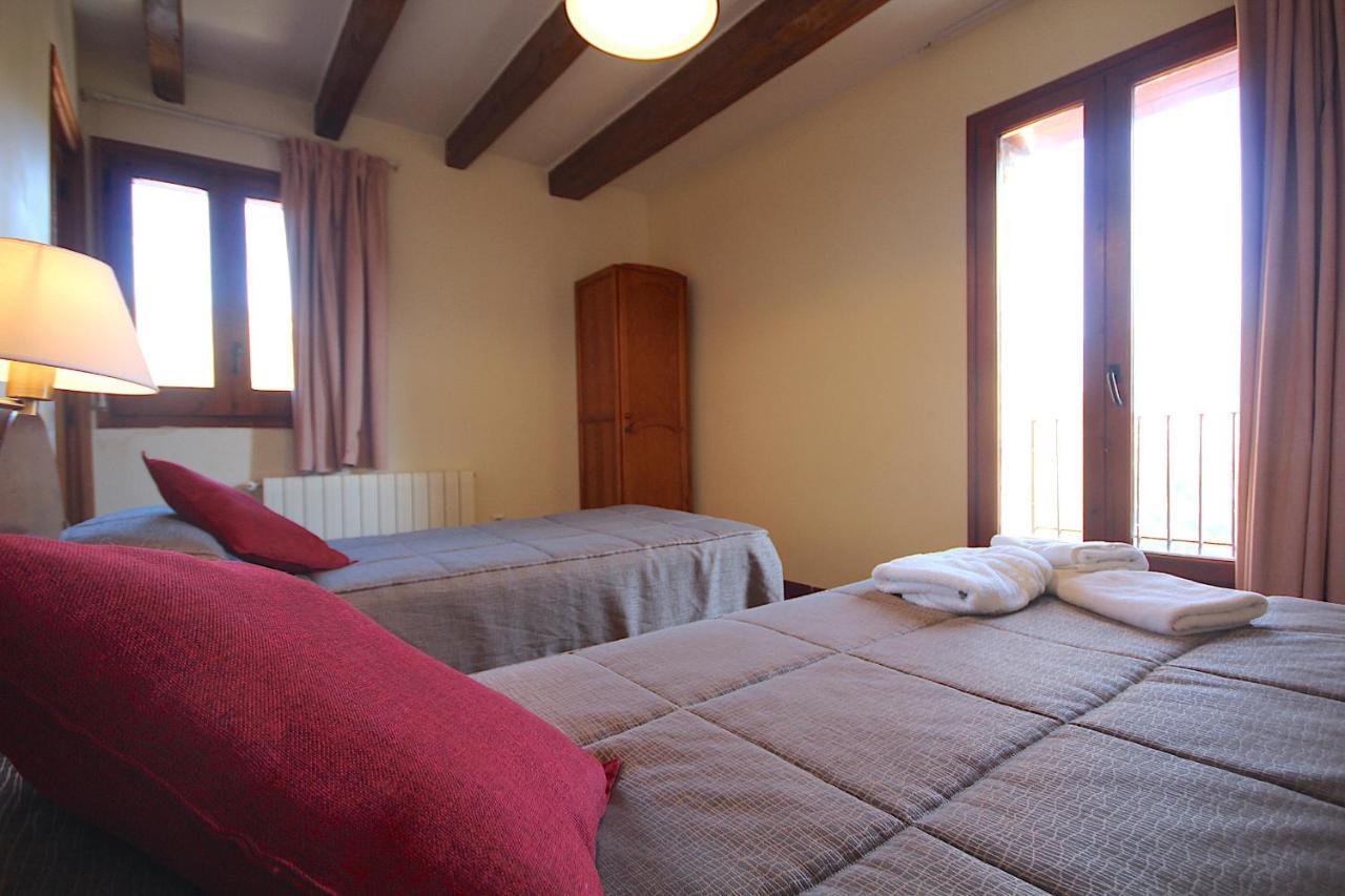 Hostal Centre Del Montsec Llimiana Exteriér fotografie