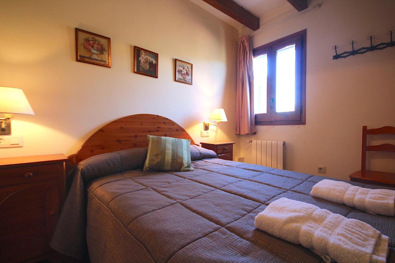 Hostal Centre Del Montsec Llimiana Exteriér fotografie