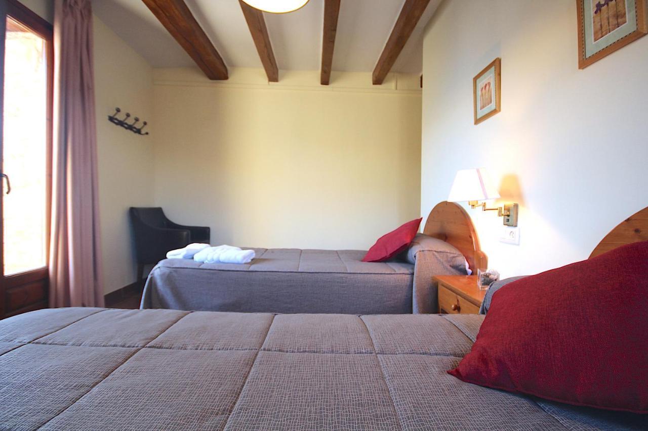 Hostal Centre Del Montsec Llimiana Exteriér fotografie