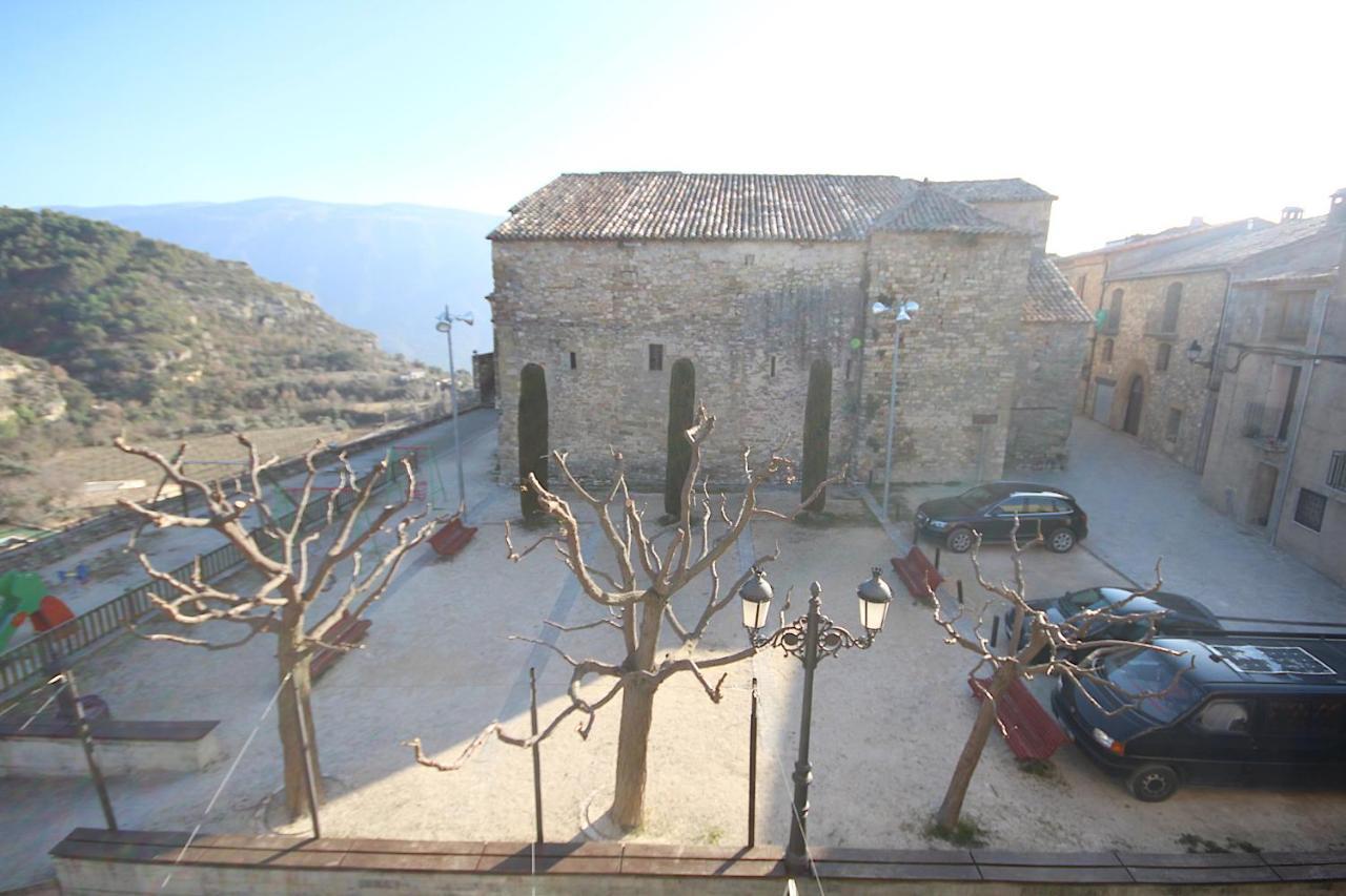 Hostal Centre Del Montsec Llimiana Exteriér fotografie